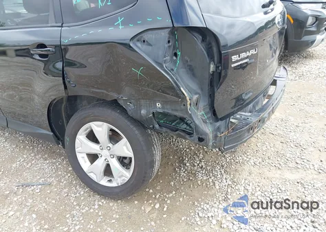 2016 Subaru Forester 2.5I Premium z USA, uszkodzony, nr VIN JF2SJADC1GH555729